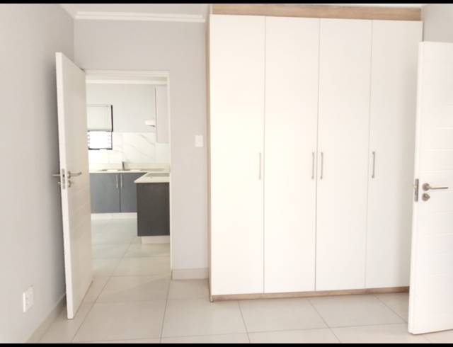 2 BEDROOM APARTMENT FOR SALE IN UMHLANGA RIDGE